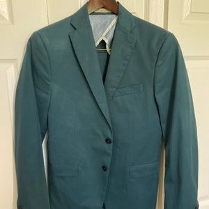 Zara Limited Edition dark green suit jacket/Blazer. Size 40.